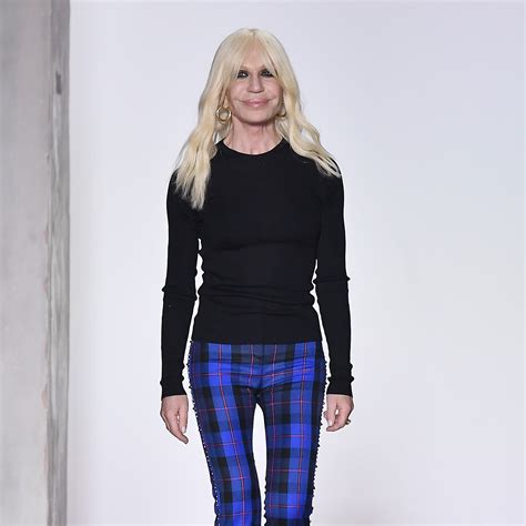 does versace use real minx fur|Donatella Versace Vows To Stop Using Fur .